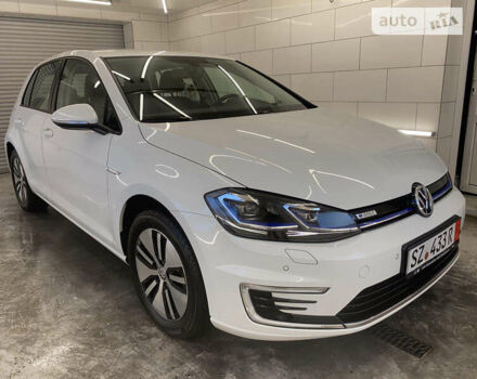 Фольксваген e-Golf, объемом двигателя 0 л и пробегом 15 тыс. км за 18888 $, фото 3 на Automoto.ua