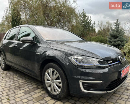 Фольксваген e-Golf, объемом двигателя 0 л и пробегом 26 тыс. км за 14800 $, фото 3 на Automoto.ua