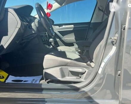 Фольксваген e-Golf, объемом двигателя 0 л и пробегом 30 тыс. км за 14800 $, фото 11 на Automoto.ua