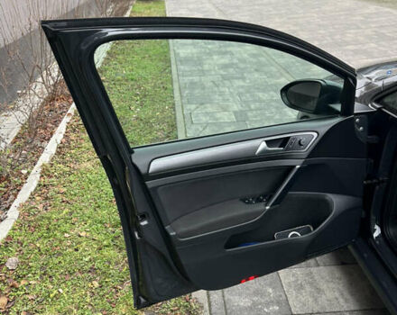 Фольксваген e-Golf, объемом двигателя 0 л и пробегом 49 тыс. км за 14600 $, фото 33 на Automoto.ua