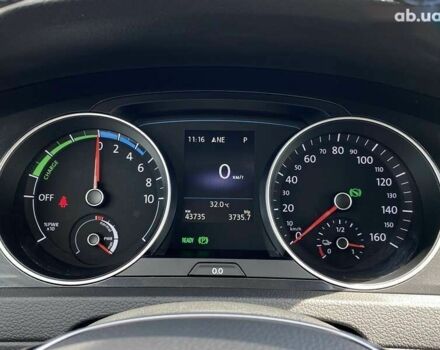 Фольксваген e-Golf, объемом двигателя 0 л и пробегом 43 тыс. км за 14400 $, фото 26 на Automoto.ua