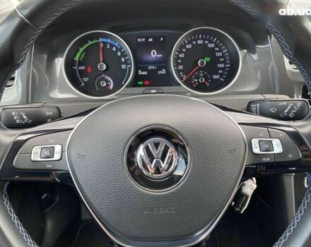 Фольксваген e-Golf, объемом двигателя 0 л и пробегом 41 тыс. км за 14400 $, фото 19 на Automoto.ua