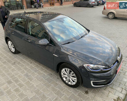 Фольксваген e-Golf, объемом двигателя 0 л и пробегом 42 тыс. км за 17999 $, фото 3 на Automoto.ua