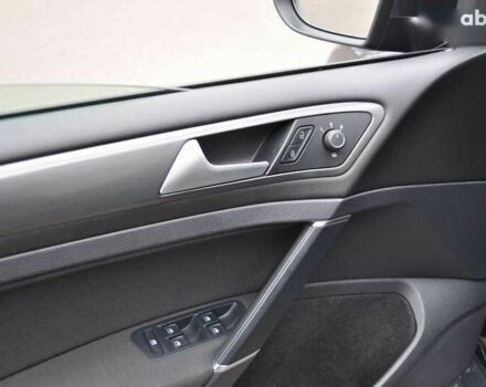 Фольксваген e-Golf, объемом двигателя 0 л и пробегом 42 тыс. км за 15800 $, фото 27 на Automoto.ua