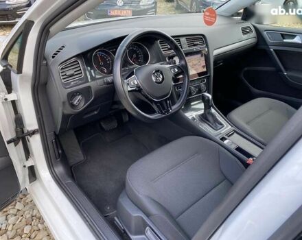 Фольксваген e-Golf, объемом двигателя 0 л и пробегом 41 тыс. км за 14400 $, фото 13 на Automoto.ua