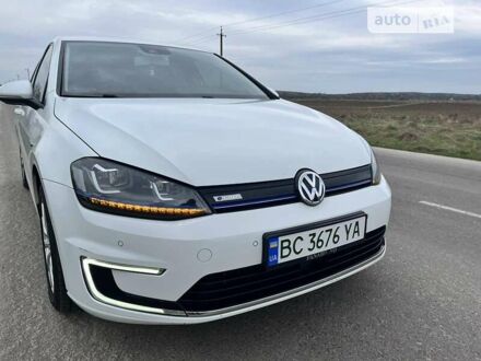 Фольксваген e-Golf, объемом двигателя 0 л и пробегом 117 тыс. км за 11599 $, фото 1 на Automoto.ua