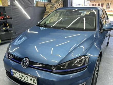 Фольксваген e-Golf 2014 у Стрые на Automoto.ua Фольксваген e-Golf, об'ємом двигуна 0 л та пробігом 131 тис. км за 10500 $, фото 1 на Automoto.ua