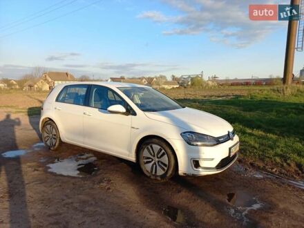 Фольксваген e-Golf 2014 в Луцке на Automoto.ua Фольксваген e-Golf, объемом двигателя 0 л и пробегом 170 тыс. км за 9500 $, фото 1 на Automoto.ua