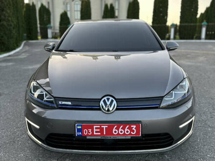 Фольксваген e-Golf, объемом двигателя 0 л и пробегом 141 тыс. км за 8399 $, фото 1 на Automoto.ua