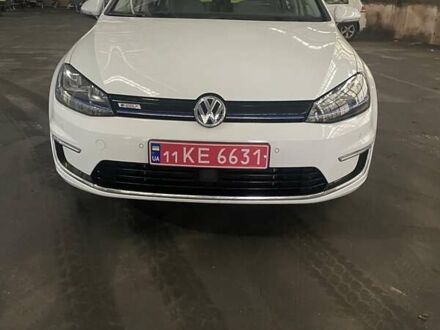 Фольксваген e-Golf, объемом двигателя 0 л и пробегом 99 тыс. км за 10800 $, фото 1 на Automoto.ua