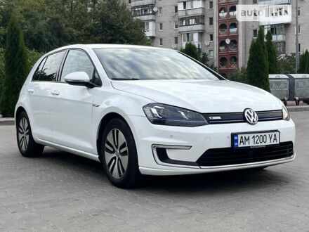 Фольксваген e-Golf, объемом двигателя 0 л и пробегом 149 тыс. км за 10799 $, фото 1 на Automoto.ua