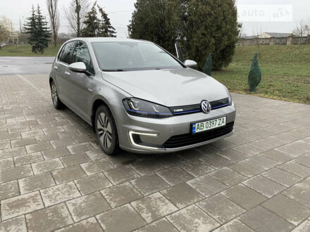 Фольксваген e-Golf, об'ємом двигуна 0 л та пробігом 174 тис. км за 10000 $, фото 1 на Automoto.ua