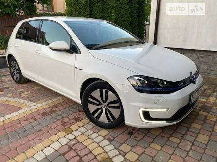 Фольксваген e-Golf, объемом двигателя 0 л и пробегом 128 тыс. км за 10800 $, фото 1 на Automoto.ua