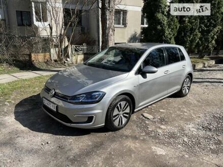 Фольксваген e-Golf, объемом двигателя 0 л и пробегом 128 тыс. км за 15100 $, фото 1 на Automoto.ua