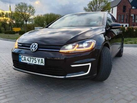 Фольксваген e-Golf, объемом двигателя 0 л и пробегом 135 тыс. км за 17000 $, фото 1 на Automoto.ua