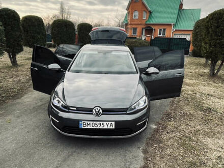 Фольксваген e-Golf, объемом двигателя 0 л и пробегом 100 тыс. км за 16200 $, фото 1 на Automoto.ua