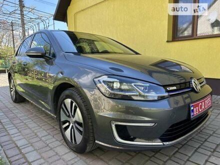 Фольксваген e-Golf, объемом двигателя 0 л и пробегом 97 тыс. км за 14700 $, фото 1 на Automoto.ua