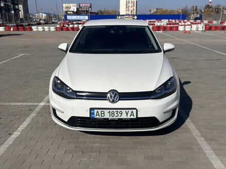 Фольксваген e-Golf, объемом двигателя 0 л и пробегом 140 тыс. км за 15100 $, фото 1 на Automoto.ua