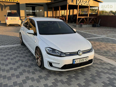 Фольксваген e-Golf, объемом двигателя 0 л и пробегом 100 тыс. км за 18700 $, фото 1 на Automoto.ua