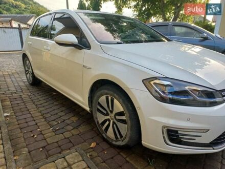Фольксваген e-Golf 2019 у Чернівцях на Automoto.ua Фольксваген e-Golf, об'ємом двигуна 0 л та пробігом 90 тис. км за 13900 $, фото 1 на Automoto.ua
