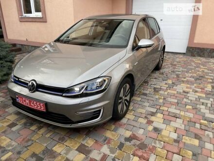 Фольксваген e-Golf, объемом двигателя 0 л и пробегом 47 тыс. км за 19500 $, фото 1 на Automoto.ua