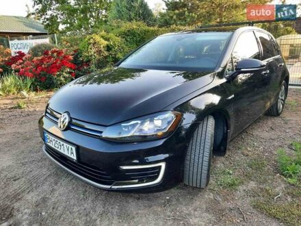 Фольксваген e-Golf 2019 в Одессе на Automoto.ua Фольксваген e-Golf, объемом двигателя 0 л и пробегом 35 тыс. км за 18700 $, фото 1 на Automoto.ua