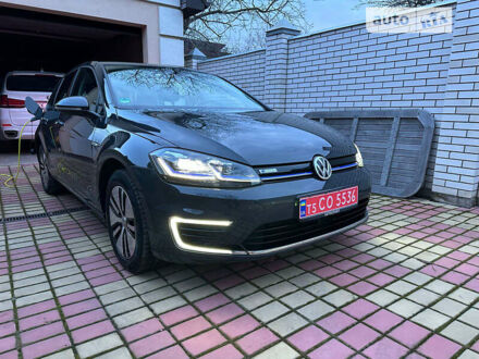 Фольксваген e-Golf, объемом двигателя 0 л и пробегом 26 тыс. км за 17777 $, фото 1 на Automoto.ua