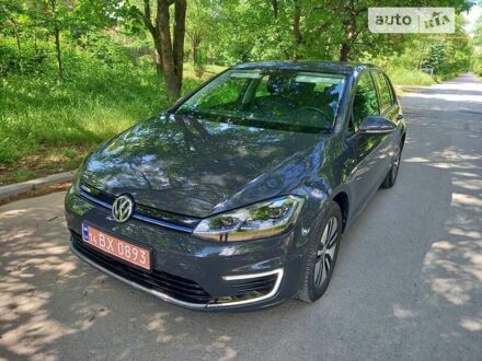 Фольксваген e-Golf, объемом двигателя 0 л и пробегом 33 тыс. км за 17500 $, фото 1 на Automoto.ua