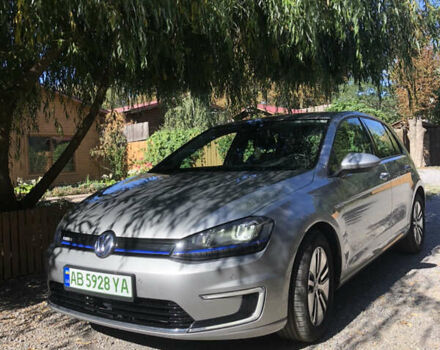 Серый Фольксваген e-Golf, объемом двигателя 0 л и пробегом 82 тыс. км за 9300 $, фото 4 на Automoto.ua