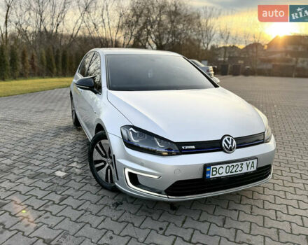Сірий Фольксваген e-Golf, об'ємом двигуна 0 л та пробігом 162 тис. км за 8299 $, фото 5 на Automoto.ua