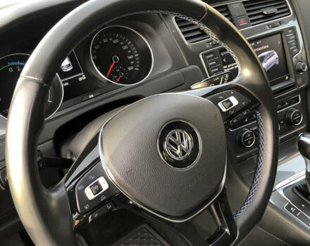 Серый Фольксваген e-Golf, объемом двигателя 0 л и пробегом 82 тыс. км за 9300 $, фото 20 на Automoto.ua