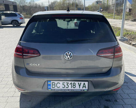 Серый Фольксваген e-Golf, объемом двигателя 0 л и пробегом 104 тыс. км за 9500 $, фото 8 на Automoto.ua