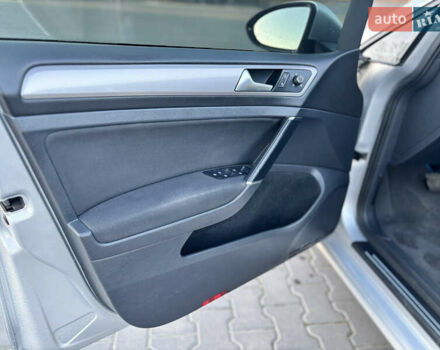 Сірий Фольксваген e-Golf, об'ємом двигуна 0 л та пробігом 162 тис. км за 8299 $, фото 106 на Automoto.ua