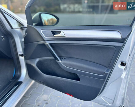 Сірий Фольксваген e-Golf, об'ємом двигуна 0 л та пробігом 162 тис. км за 8299 $, фото 96 на Automoto.ua