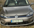 Серый Фольксваген e-Golf, объемом двигателя 0 л и пробегом 104 тыс. км за 9500 $, фото 2 на Automoto.ua