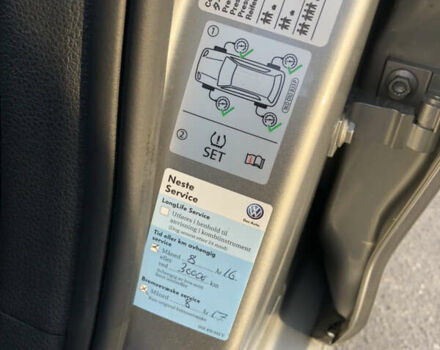 Серый Фольксваген e-Golf, объемом двигателя 0 л и пробегом 82 тыс. км за 9300 $, фото 22 на Automoto.ua