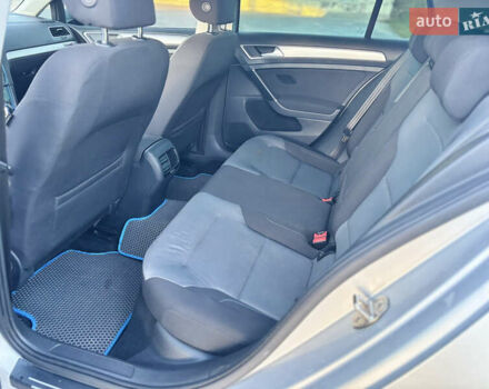 Сірий Фольксваген e-Golf, об'ємом двигуна 0 л та пробігом 161 тис. км за 8950 $, фото 53 на Automoto.ua