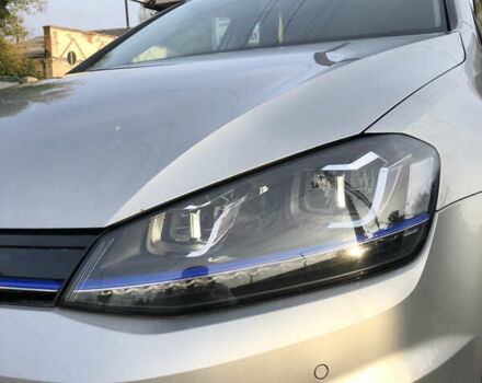 Серый Фольксваген e-Golf, объемом двигателя 0 л и пробегом 82 тыс. км за 9300 $, фото 39 на Automoto.ua