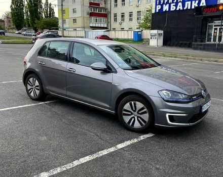 Сірий Фольксваген e-Golf, об'ємом двигуна 0 л та пробігом 140 тис. км за 11600 $, фото 2 на Automoto.ua