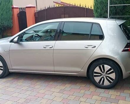 Серый Фольксваген e-Golf, объемом двигателя 0 л и пробегом 116 тыс. км за 9300 $, фото 7 на Automoto.ua