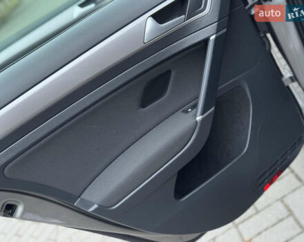 Серый Фольксваген e-Golf, объемом двигателя 0 л и пробегом 76 тыс. км за 8500 $, фото 55 на Automoto.ua