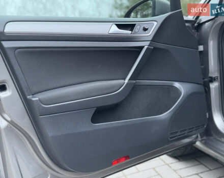 Серый Фольксваген e-Golf, объемом двигателя 0 л и пробегом 76 тыс. км за 8500 $, фото 37 на Automoto.ua