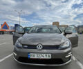 Серый Фольксваген e-Golf, объемом двигателя 0 л и пробегом 118 тыс. км за 7950 $, фото 5 на Automoto.ua
