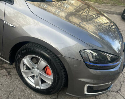 Серый Фольксваген e-Golf, объемом двигателя 0 л и пробегом 104 тыс. км за 9500 $, фото 1 на Automoto.ua