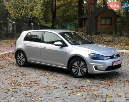 Серый Фольксваген e-Golf, объемом двигателя 0 л и пробегом 157 тыс. км за 8100 $, фото 30 на Automoto.ua
