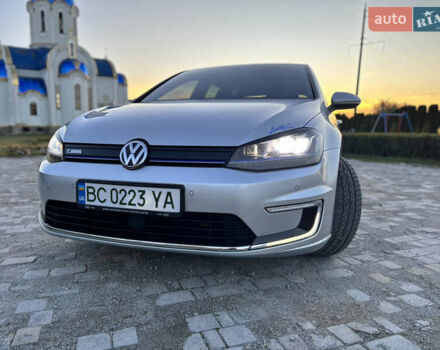 Сірий Фольксваген e-Golf, об'ємом двигуна 0 л та пробігом 161 тис. км за 8950 $, фото 23 на Automoto.ua