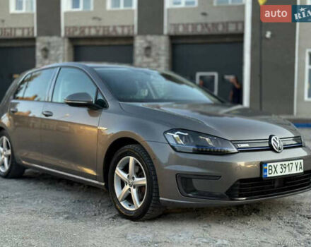 Серый Фольксваген e-Golf, объемом двигателя 0 л и пробегом 210 тыс. км за 7800 $, фото 10 на Automoto.ua