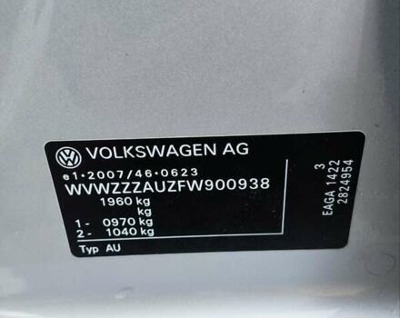 Серый Фольксваген e-Golf, объемом двигателя 0 л и пробегом 130 тыс. км за 8800 $, фото 19 на Automoto.ua