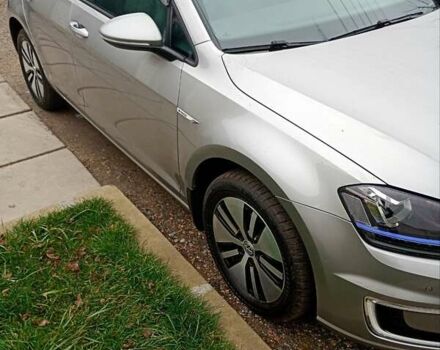 Сірий Фольксваген e-Golf, об'ємом двигуна 0 л та пробігом 130 тис. км за 9100 $, фото 4 на Automoto.ua