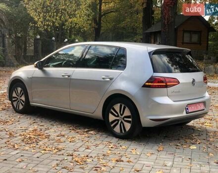 Серый Фольксваген e-Golf, объемом двигателя 0 л и пробегом 157 тыс. км за 8100 $, фото 10 на Automoto.ua